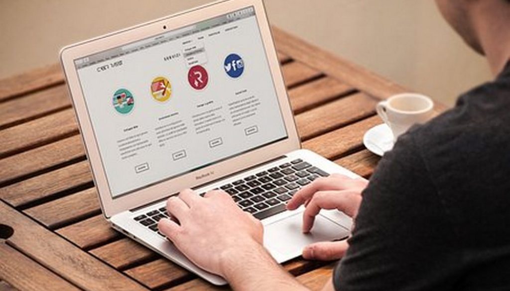 web-agency-1738168__340